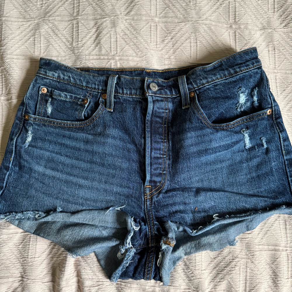 Levi’s 501 denim shorts